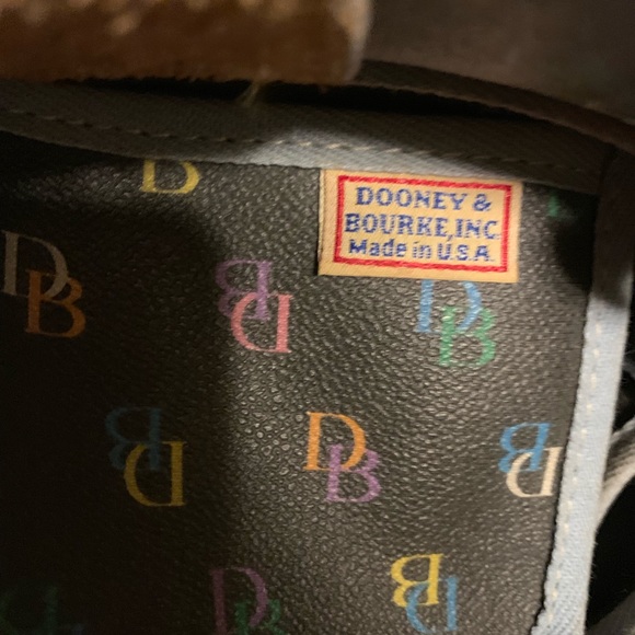 Vintage Dooney and Bourke HandBag/Messenger Bag - Picture 5 of 6